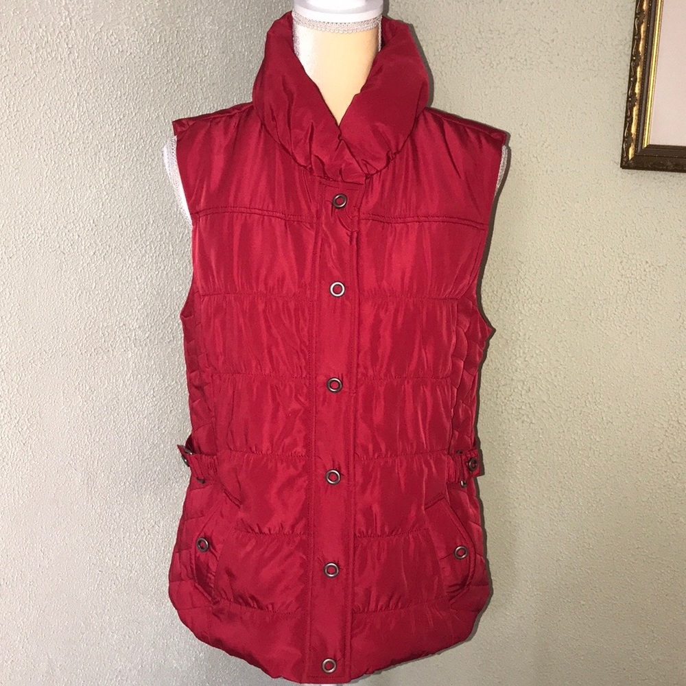 Tribal Lightweight Red Puffer Vest W/Pockets Med